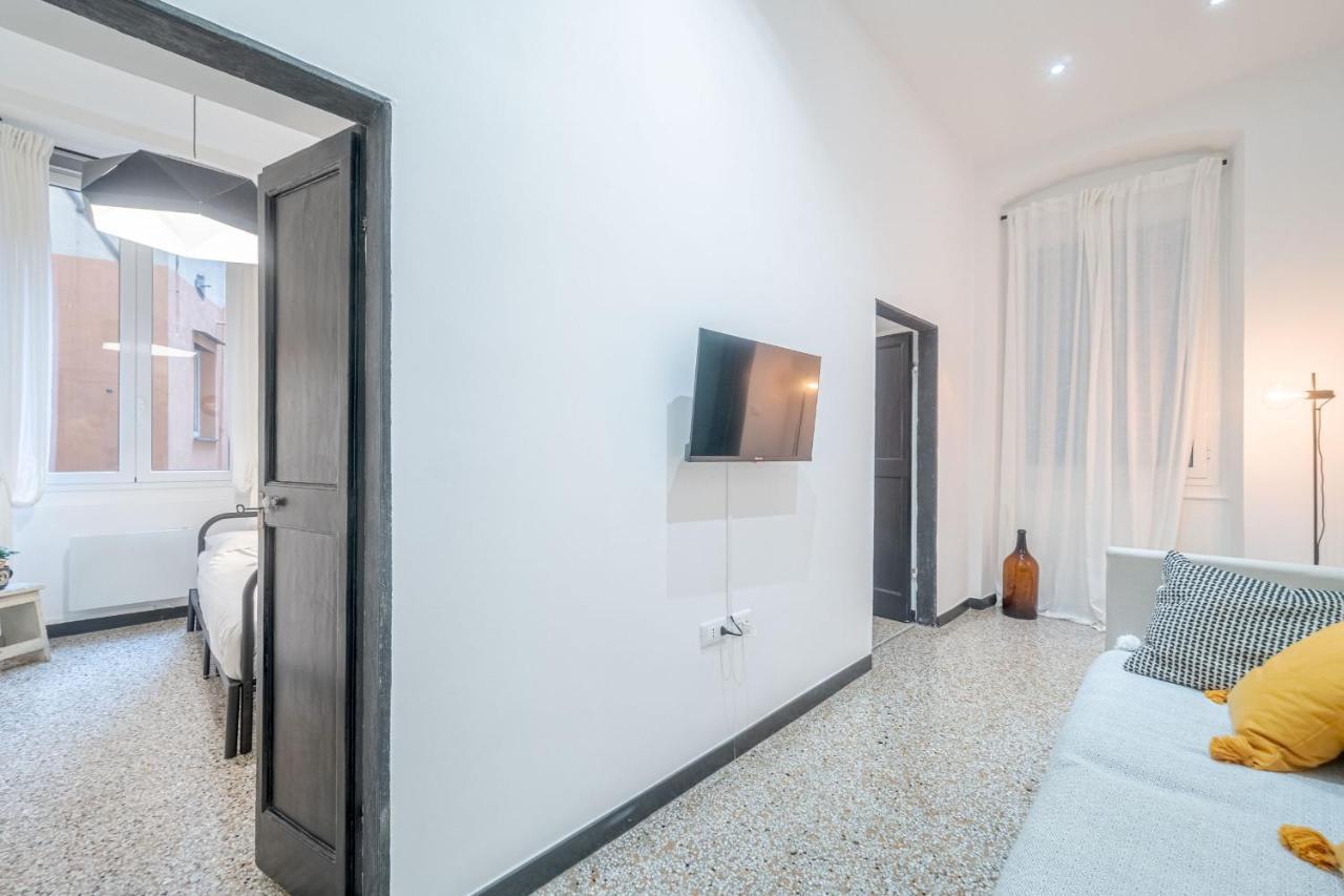 Central & Lovely Apartment In Genova - Netflix! Экстерьер фото